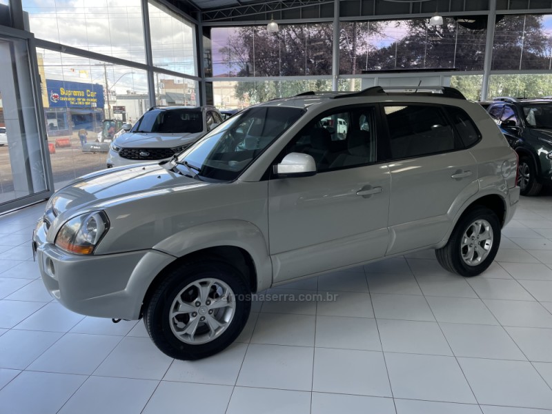 TUCSON 2.0 MPFI GL 16V 2WD GASOLINA 4P AUTOMÁTICO - 2013 - SANTA CRUZ DO SUL
