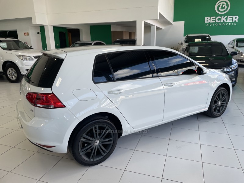 GOLF 1.6 MSI COMFORTLINE 16V TOTAL FLEX 4P TIPTRONIC - 2016 - SANTA CRUZ DO SUL