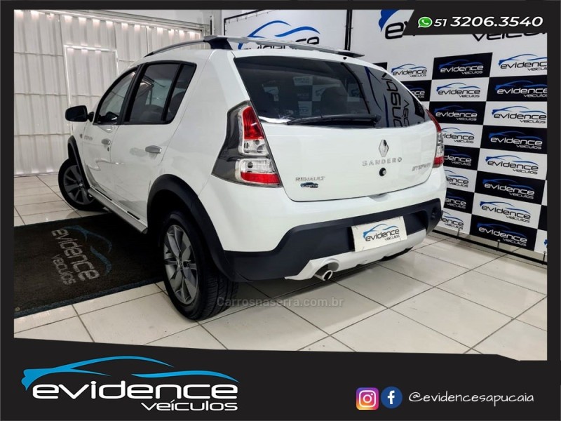 SANDERO 1.6 STEPWAY 16V FLEX 4P MANUAL - 2014 - SAPUCAIA DO SUL