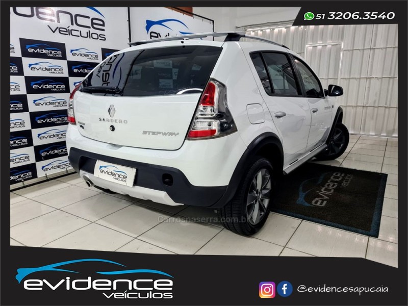 SANDERO 1.6 STEPWAY 16V FLEX 4P MANUAL - 2014 - SAPUCAIA DO SUL
