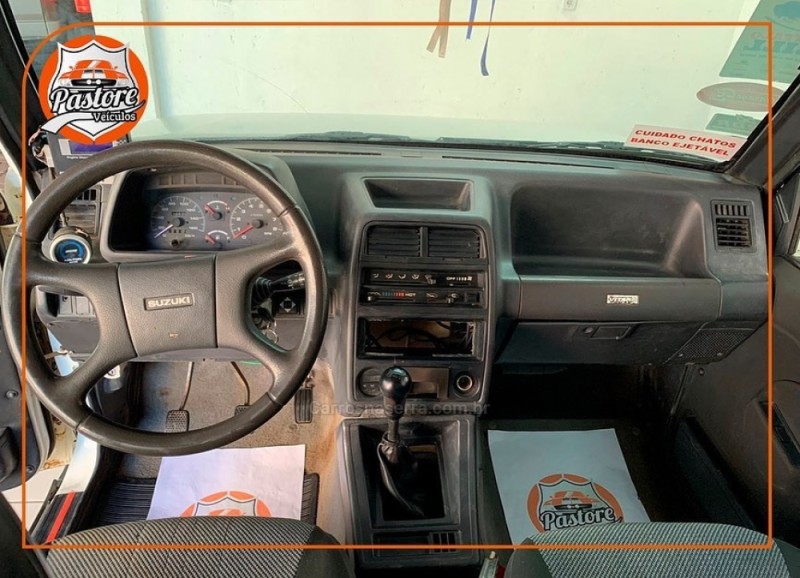 VITARA 1.6 JLX CANVAS TOP 4X4 8V GASOLINA 2P MANUAL - 1994 - VACARIA
