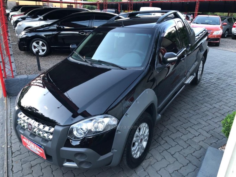 STRADA 1.8 MPI ADVENTURE CE 8V FLEX 2P MANUAL - 2009 - TRêS COROAS