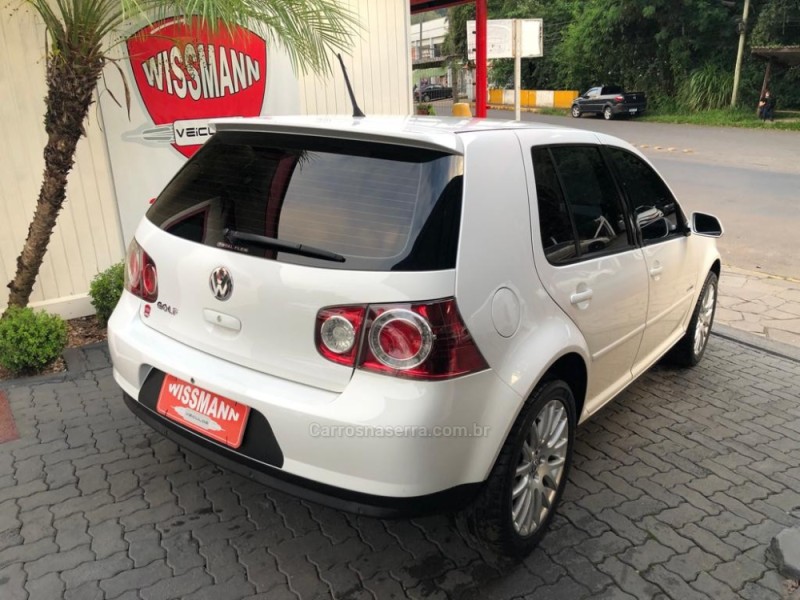 GOLF 1.6 MI SPORTLINE 8V FLEX 4P MANUAL - 2010 - TRêS COROAS