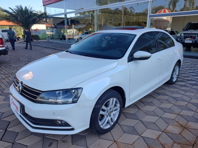 JETTA 1.4 16V TSI COMFORTLINE GASOLINA 4P TIPTRONIC - 2017 - BOM PRINCíPIO