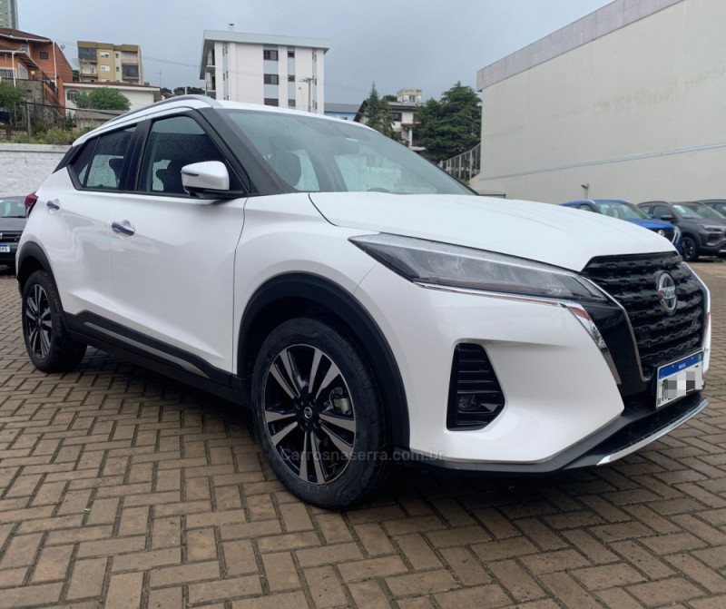kicks 1.6 exclusive 16v flex 4p automatico 2022 caxias do sul