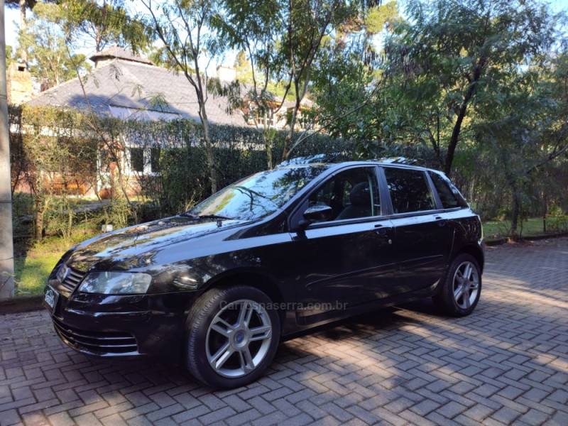 stilo 1.8 mpi sporting 8v flex 4p manual 2007 canela