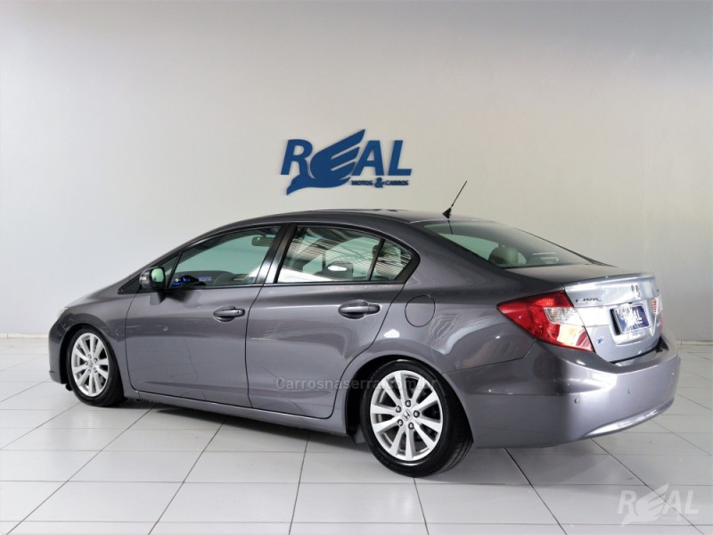 CIVIC 2.0 LXR 16V FLEX 4P AUTOMÁTICO - 2015 - SAPIRANGA