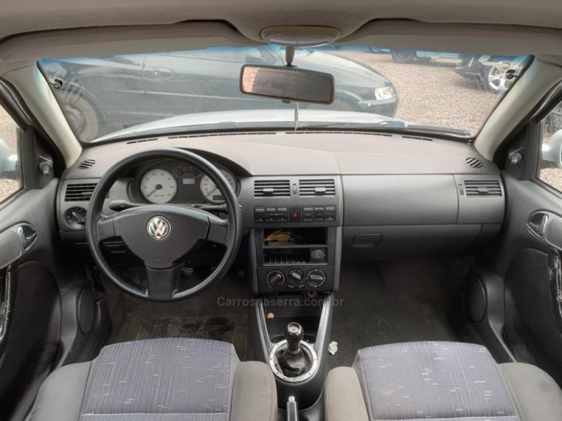 PARATI 2.0 MI 8V GASOLINA 4P MANUAL G.III - 2003 - CAXIAS DO SUL