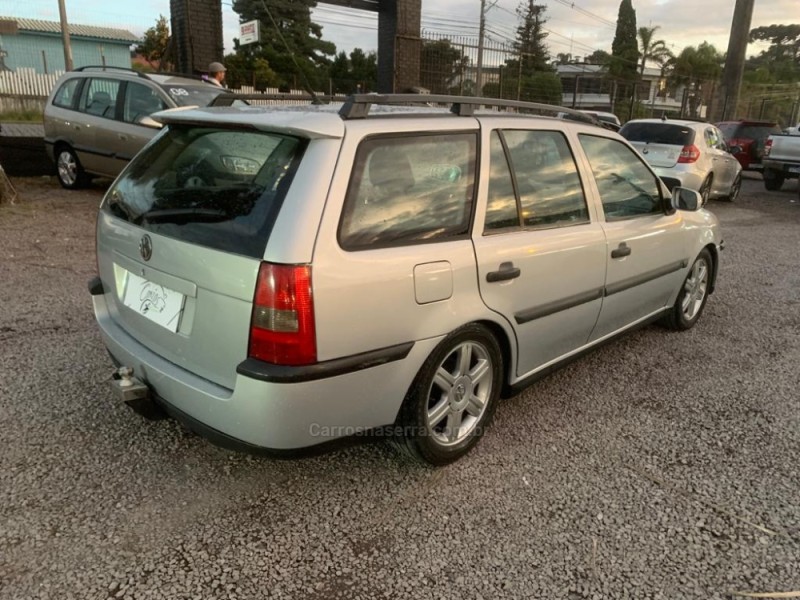 PARATI 2.0 MI 8V GASOLINA 4P MANUAL G.III - 2003 - CAXIAS DO SUL