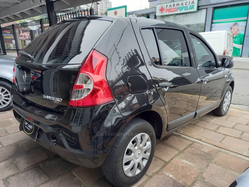 SANDERO 1.0 EXPRESSION 16V FLEX 4P MANUAL - 2011 - CAXIAS DO SUL