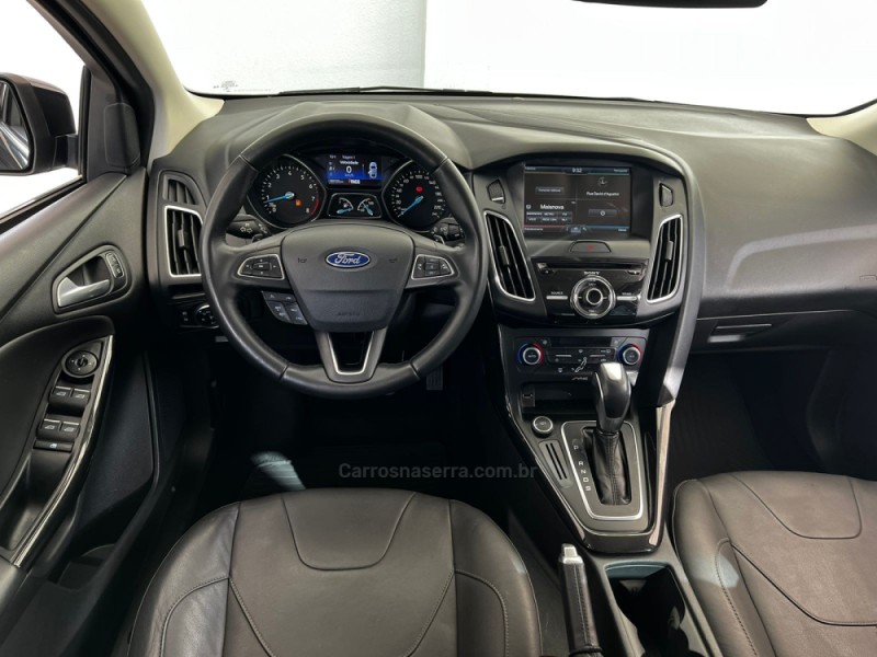 FOCUS 2.0 TITANIUM SEDAN 16V FLEX 4P AUTOMÁTICO - 2016 - CAXIAS DO SUL