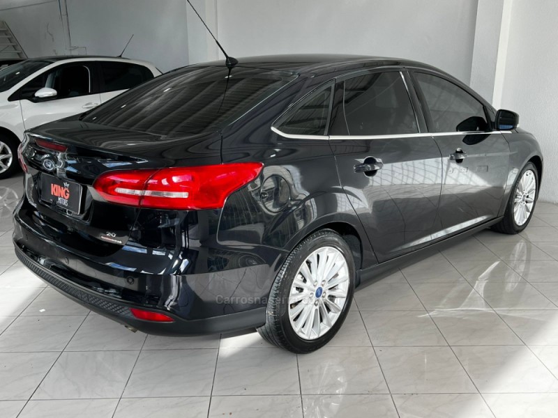FOCUS 2.0 TITANIUM SEDAN 16V FLEX 4P AUTOMÁTICO - 2016 - CAXIAS DO SUL