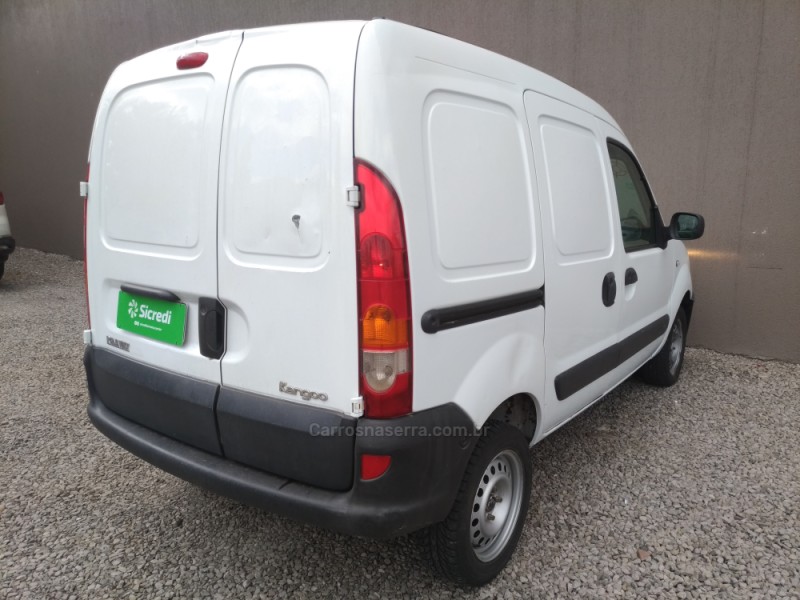 KANGOO 1.6 EXPRESS 16V FLEX 4P MANUAL - 2013 - FLORES DA CUNHA