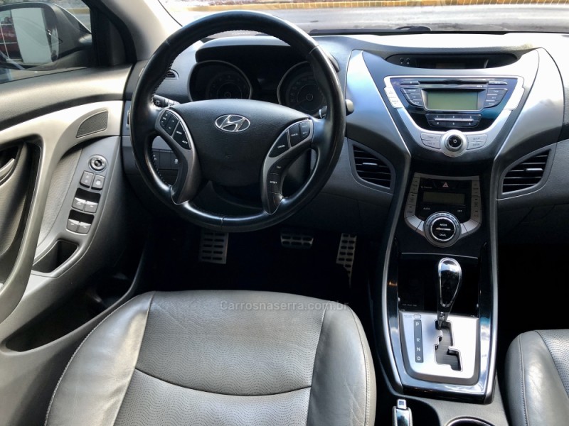 ELANTRA 1.8 GLS 16V GASOLINA 4P AUTOMÁTICO - 2013 - NOVO HAMBURGO
