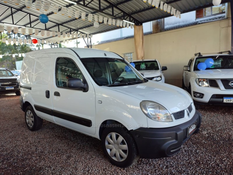 KANGOO 1.6 EXPRESS 16V FLEX 4P MANUAL - 2013 - CANELA