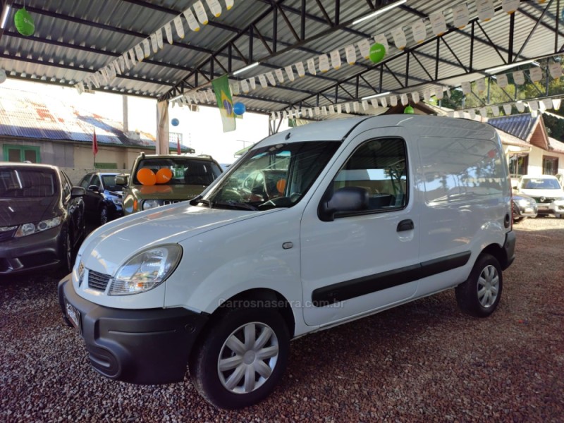 kangoo 1.6 express 16v flex 4p manual 2013 canela