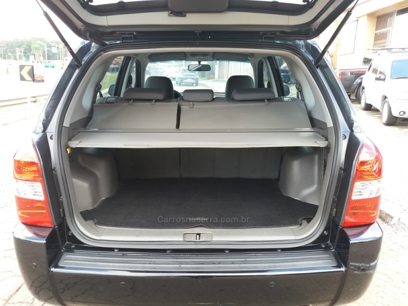 TUCSON 2.0 MPFI GL 16V 142CV 2WD GASOLINA 4P MANUAL - 2013 - DOIS IRMãOS