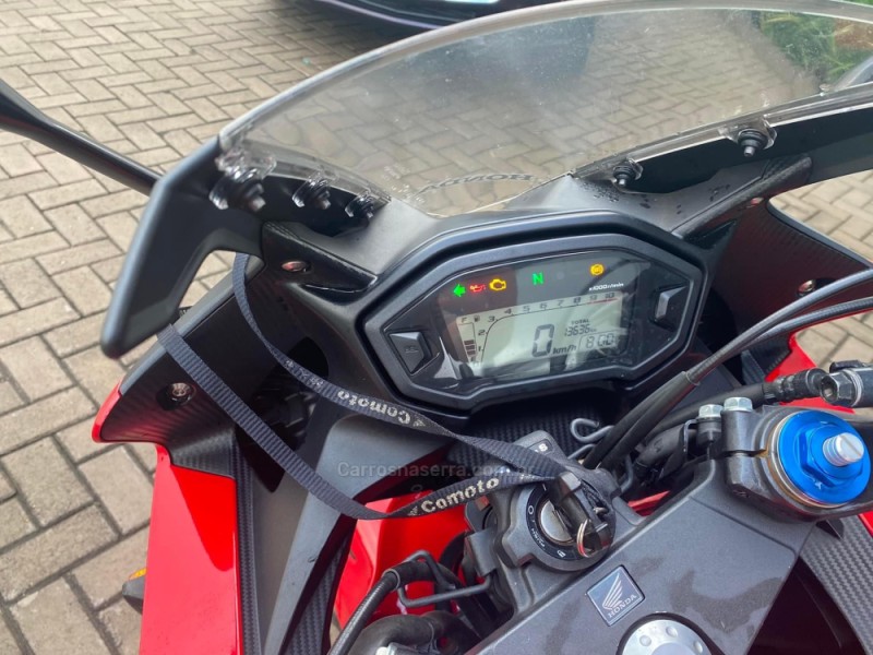 CBR 500R  - 2018 - FELIZ