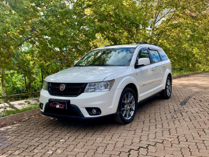 FREEMONT 2.4 PRECISION 16V GASOLINA 4P AUTOMÁTICO - 2015 - DOIS IRMãOS