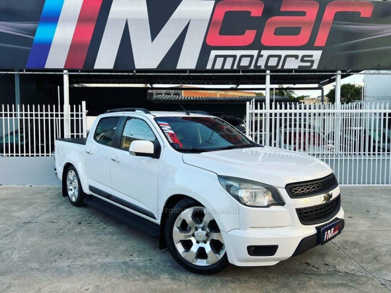 S10 2.4 LTZ 4X2 CD 8V FLEX 4P MANUAL - 2013 - NOVO HAMBURGO