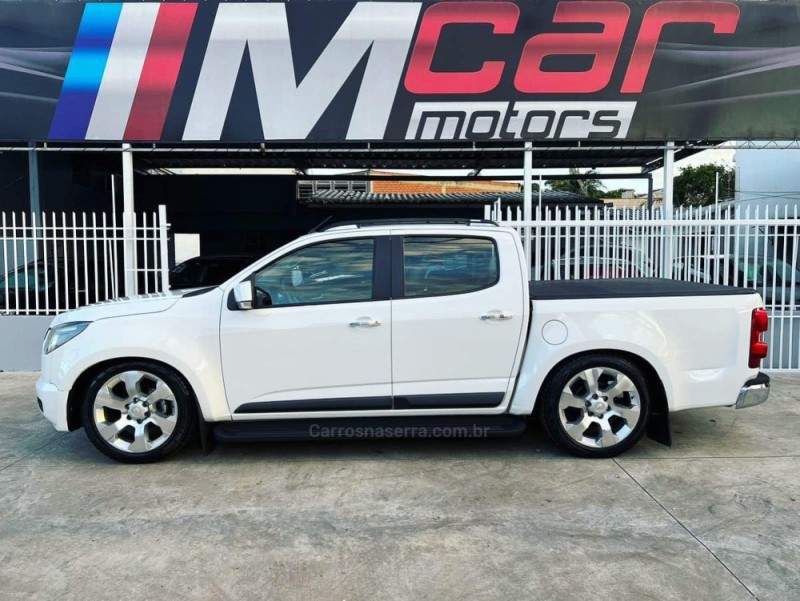 S10 2.4 LTZ 4X2 CD 8V FLEX 4P MANUAL - 2013 - NOVO HAMBURGO