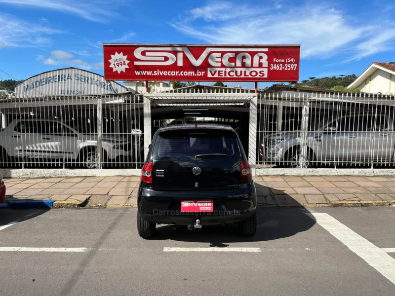 FOX 1.0 MI TREND 8V FLEX 2P MANUAL - 2010 - GARIBALDI
