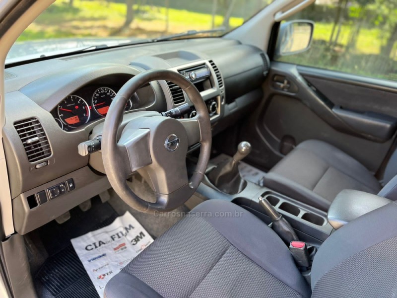 FRONTIER 2.5 S 4X4 CD TURBO ELETRONIC DIESEL 4P MANUAL - 2015 - CANELA