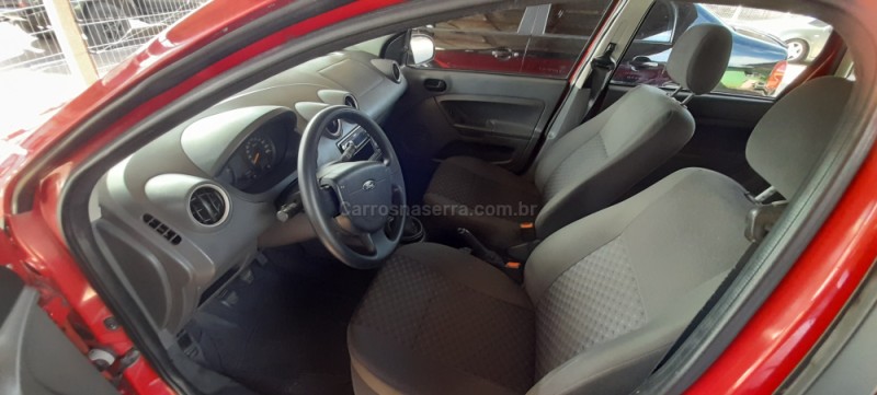 FIESTA 1.0 MPI FIRST HATCH 8V FLEX 4P MANUAL - 2006 - NOVO HAMBURGO