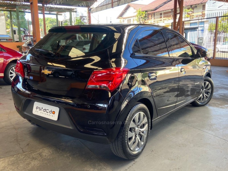ONIX 1.4 ADVANTAGE 8V FLEX 4P AUTOMÁTICO - 2018 - NOVO HAMBURGO