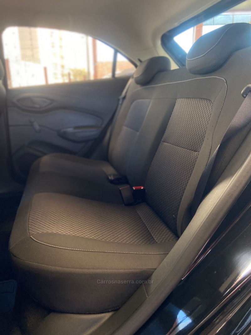 ONIX 1.4 ADVANTAGE 8V FLEX 4P AUTOMÁTICO - 2018 - NOVO HAMBURGO