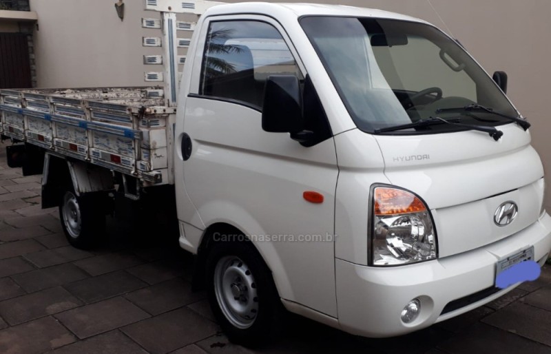 H100 2.6 GL 8V DIESEL 3P MANUAL - 2010 - NOVO HAMBURGO