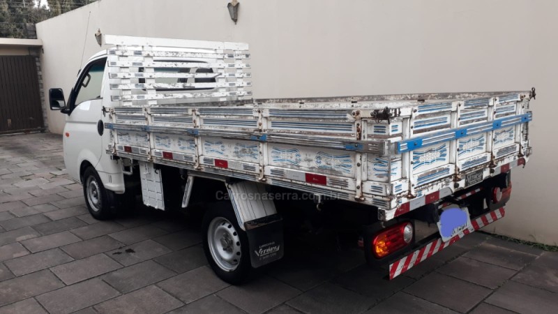 H100 2.6 GL 8V DIESEL 3P MANUAL - 2010 - NOVO HAMBURGO