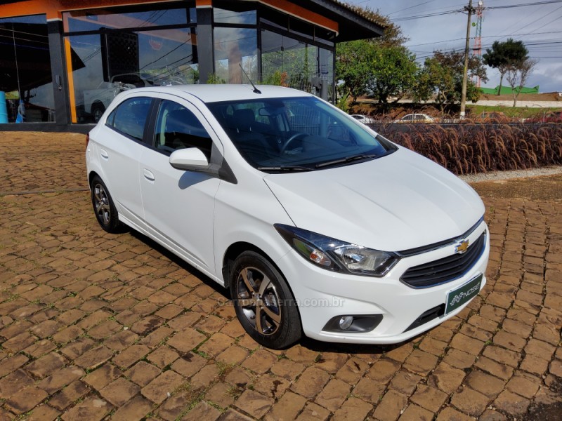 ONIX 1.4 MPFI LTZ 8V FLEX 4P MANUAL - 2018 - NãO-ME-TOQUE