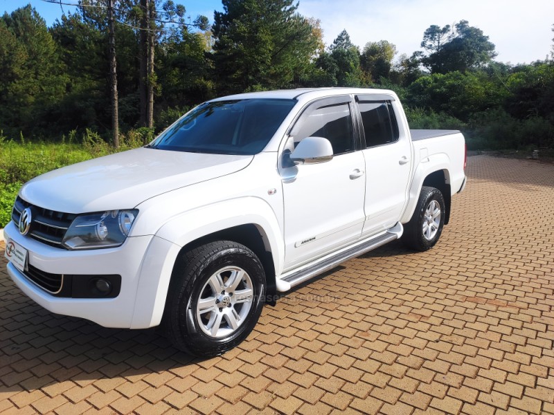amarok 2.0 trendline 4x4 cd 16v turbo intercooler diesel 4p automatico 2013 guapore