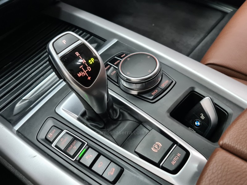 X5 3.0 4X4 30D I6 TURBO DIESEL 4P AUTOMÁTICO - 2018 - SANTA CRUZ DO SUL