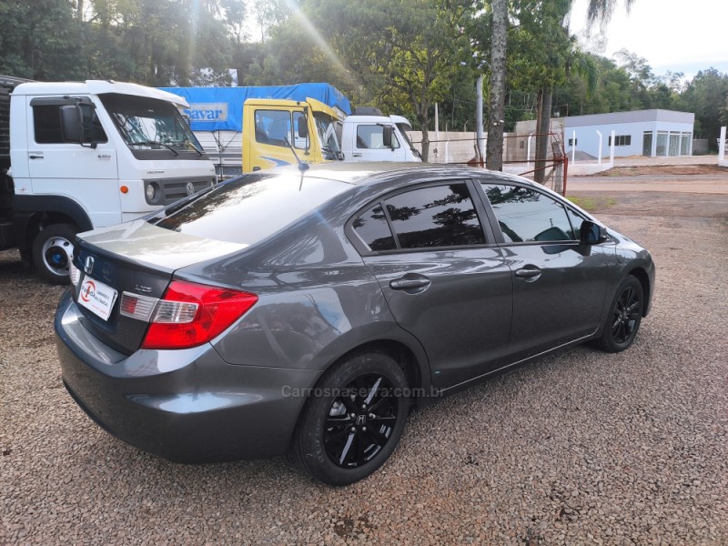 CIVIC 1.8 LXS 16V GASOLINA 4P AUTOMÁTICO - 2013 - GUAPORé
