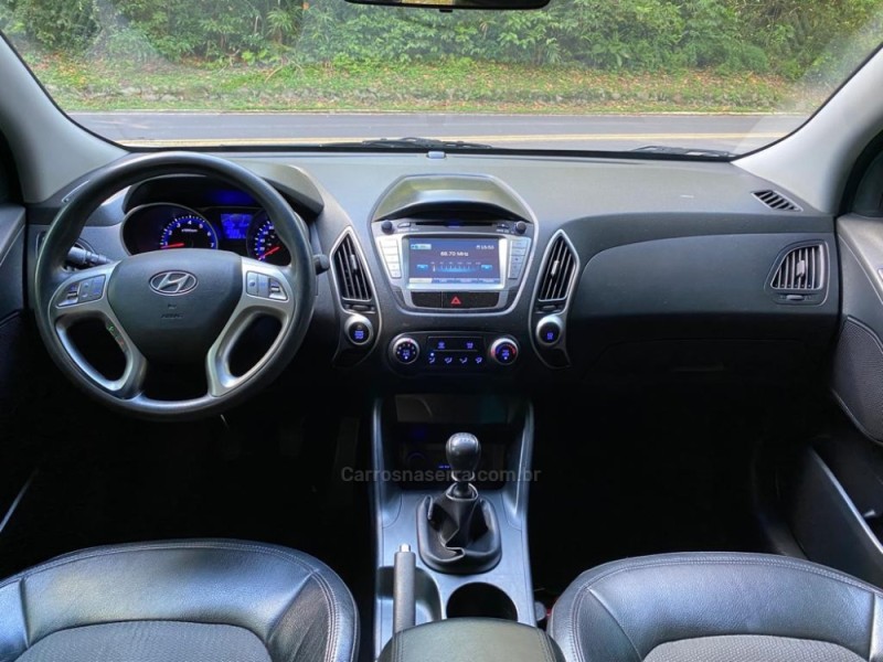 IX35 2.0 MPI 4X2 16V FLEX 4P MANUAL - 2013 - DOIS IRMãOS