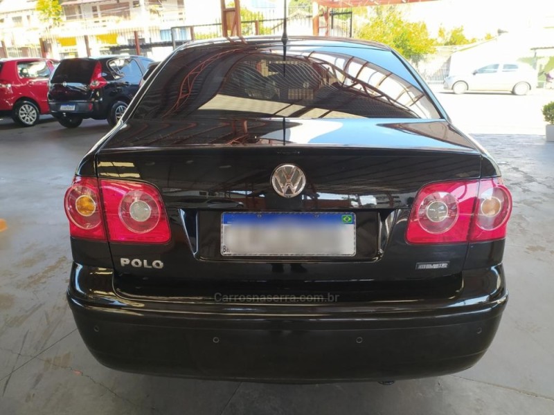POLO SEDAN 1.6 MI 8V FLEX 4P MANUAL - 2011 - NOVO HAMBURGO