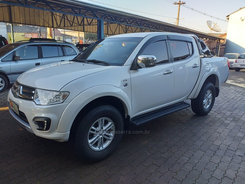 l200 triton 3.2 hpe 4x4 cd 16v turbo intercooler diesel 4p automatico 2017 caxias do sul