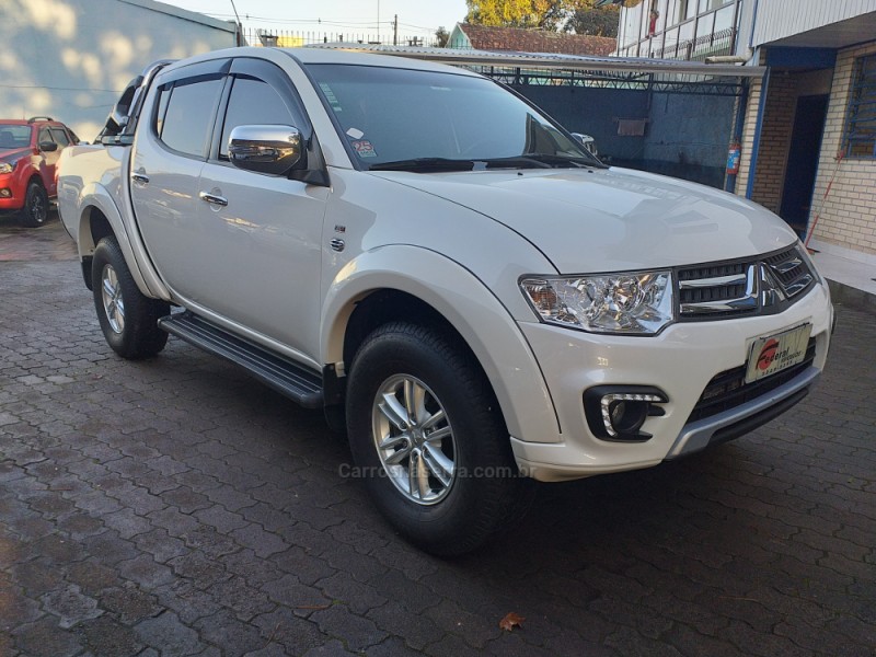 L200 TRITON 3.2 HPE 4X4 CD 16V TURBO INTERCOOLER DIESEL 4P AUTOMÁTICO - 2017 - CAXIAS DO SUL