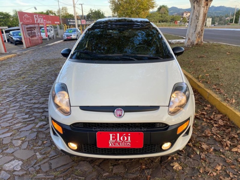 PUNTO 1.8 BLACKMOTION 16V FLEX 4P MANUAL - 2015 - DOIS IRMãOS