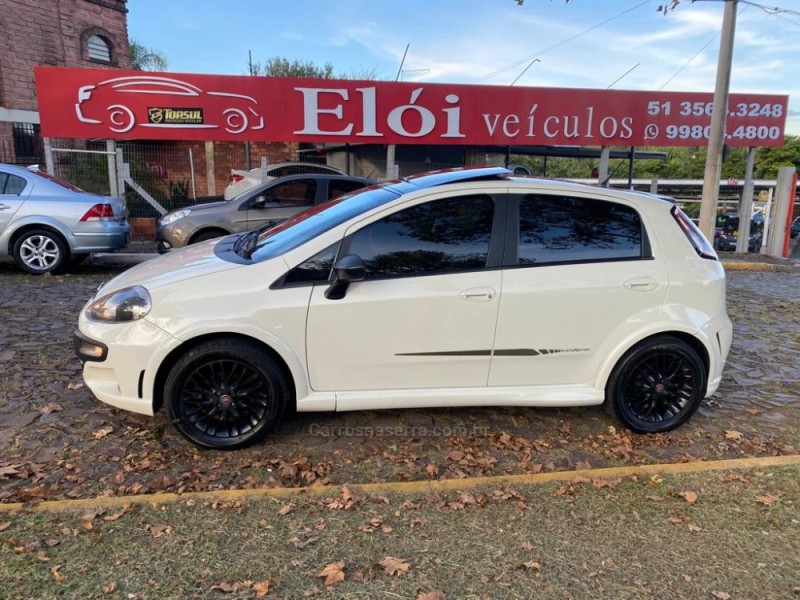 PUNTO 1.8 BLACKMOTION 16V FLEX 4P MANUAL - 2015 - DOIS IRMãOS
