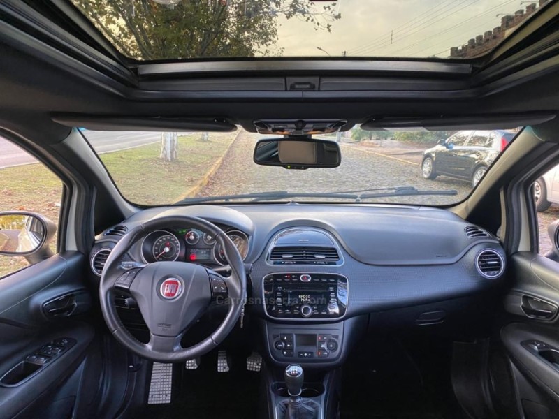PUNTO 1.8 BLACKMOTION 16V FLEX 4P MANUAL - 2015 - DOIS IRMãOS