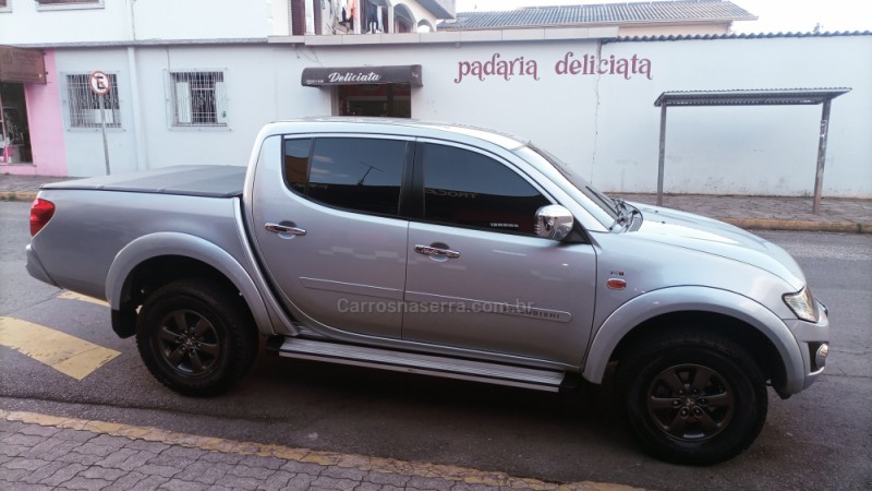 L200 TRITON 2.4 HLS 4X2 CD 16V FLEX 4P MANUAL - 2015 - CAXIAS DO SUL