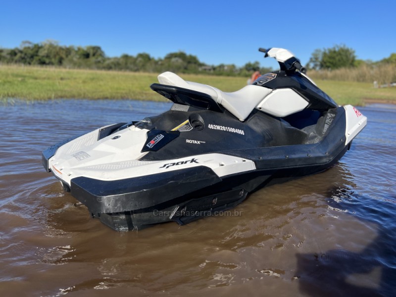 JET SKI SPARK  - 2015 - CAXIAS DO SUL