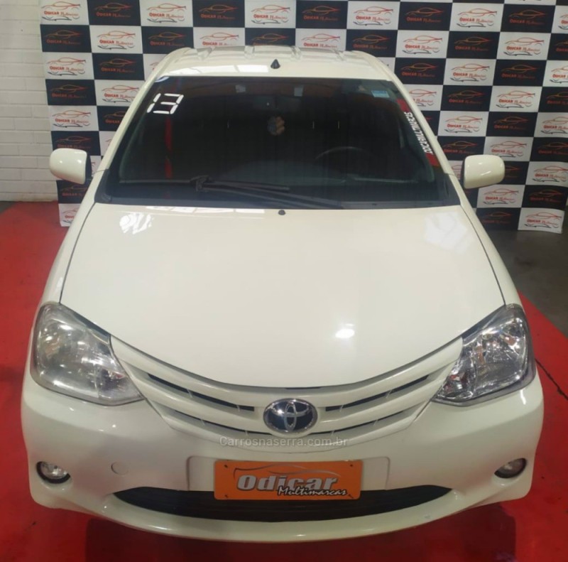 ETIOS 1.3 XS 16V FLEX 4P MANUAL - 2013 - CAXIAS DO SUL