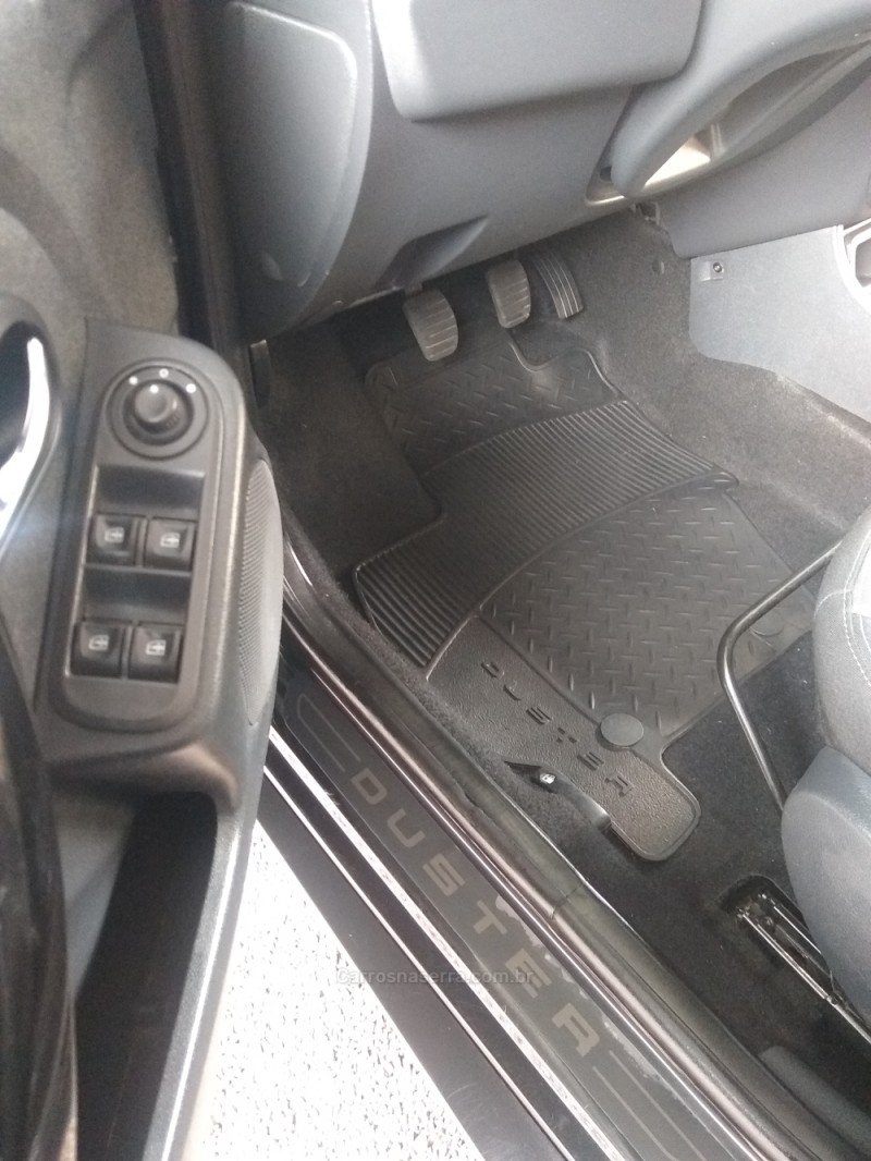 DUSTER 1.6 DYNAMIQUE 4X2 16V FLEX 4P MANUAL - 2019 - CAXIAS DO SUL