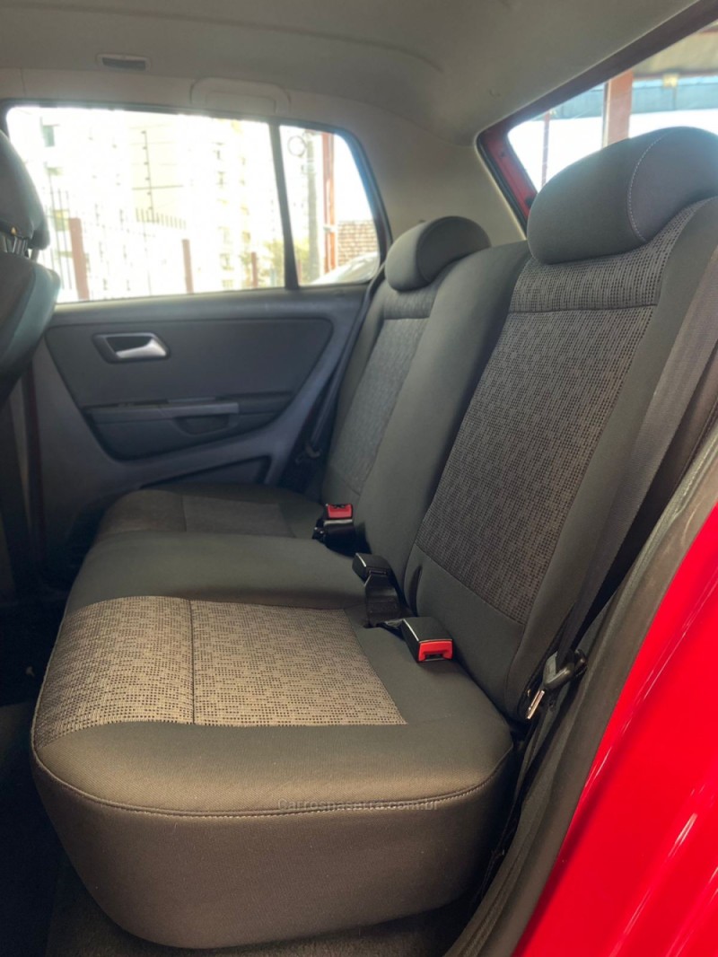 FOX 1.0 ITREND 8V FLEX 4P MANUAL - 2014 - NOVO HAMBURGO