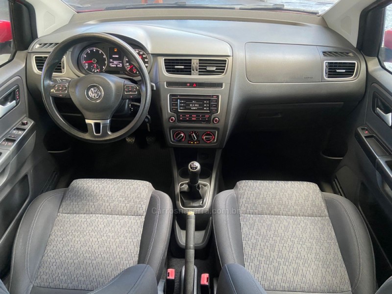FOX 1.0 ITREND 8V FLEX 4P MANUAL - 2014 - NOVO HAMBURGO