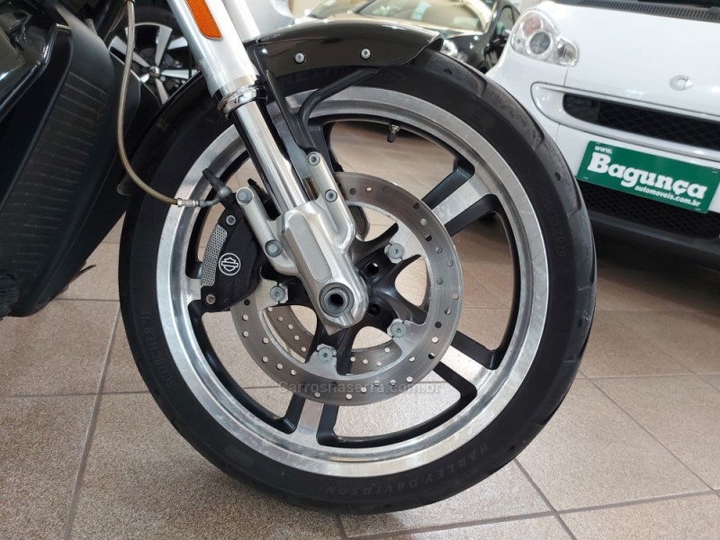 V-ROD MUSCLE  - 2013 - NOVO HAMBURGO